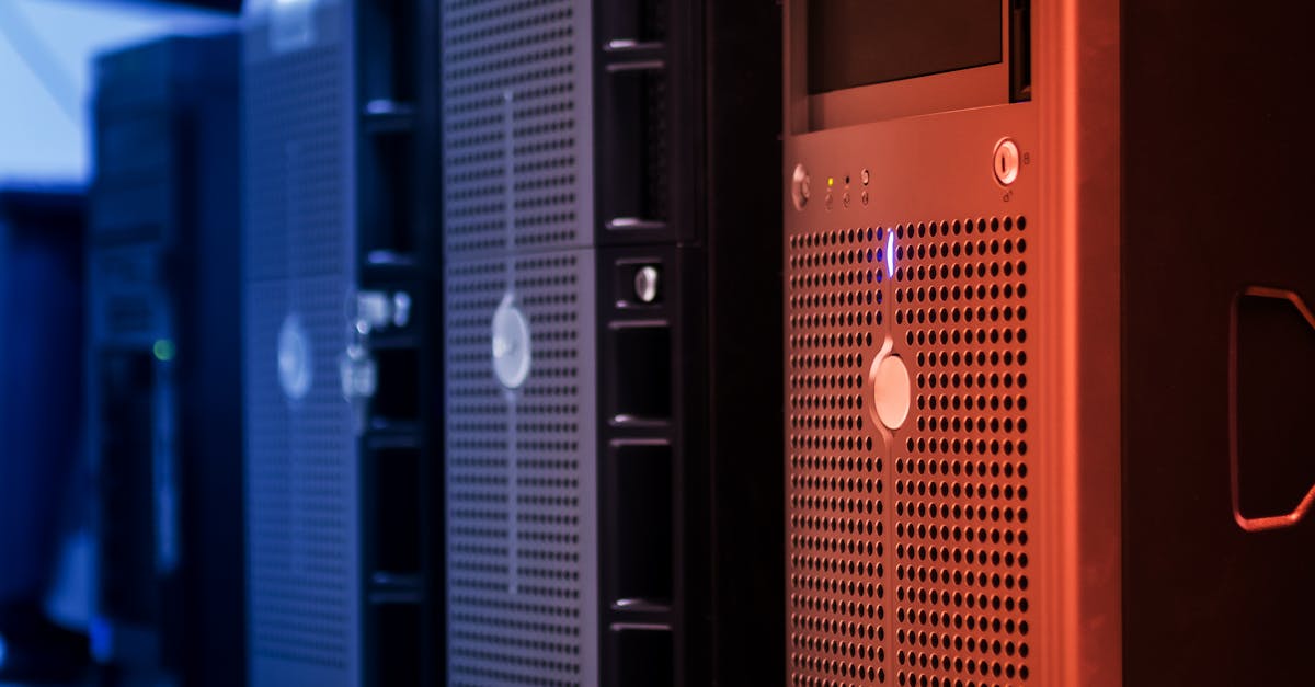 découvrez notre ordinateur ultra-fin alliant performance et élégance, idéal pour une utilisation nomade et un design moderne.
